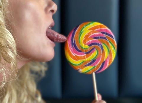 OnlyFans header picture sexyblondeandherbeast