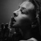 ओनलीफ़ैंस प्रोफ़ाइल चित्र shalashinika