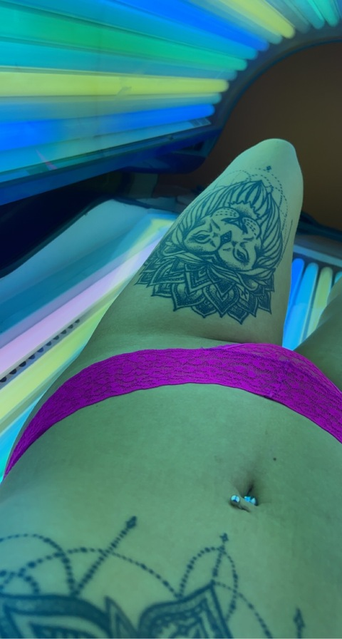 Imagen del encabezado de OnlyFans de shannon_middlemiss