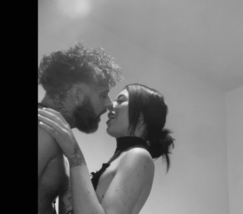 Снимка на заглавието на OnlyFans shounamariex