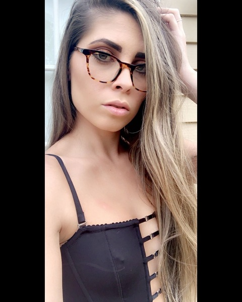 Imagen del encabezado de OnlyFans de sizockwell