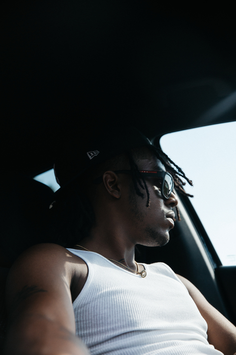 Gambar header OnlyFans slyis220