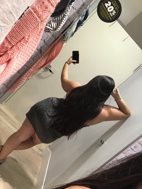 OnlyFans Titelbild smallsouthasia1