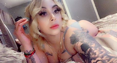 Imagen del encabezado de OnlyFans de snowbunnyshawtyy