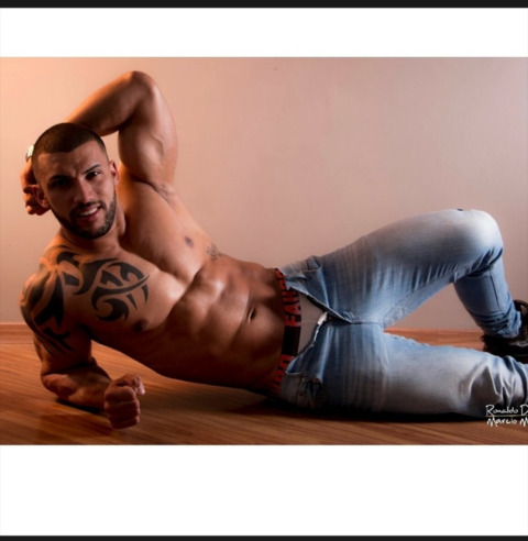 Снимка на заглавието на OnlyFans srleite