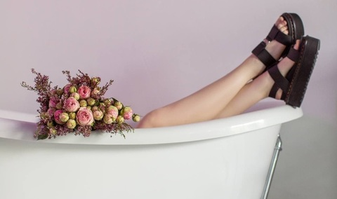 OnlyFans header picture step_sister_ru