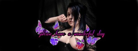 ओनलीफैंस हेडर चित्र stormy_succubus