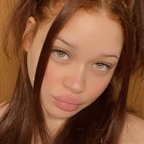 OnlyFans 프로필 사진 strawberryyumcakes