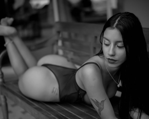 ओनलीफैंस हेडर चित्र tavernacande