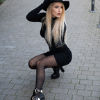 OnlyFans profile picture teaseme_n