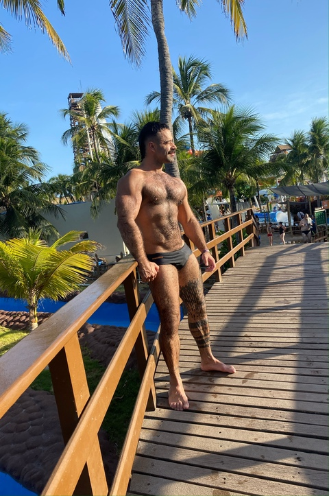 ओनलीफैंस हेडर चित्र teddytorresxxx