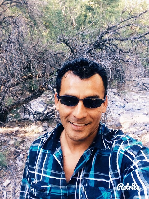 ओनलीफैंस हेडर चित्र thefamousdaddy