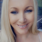 Снимка на профила в OnlyFans за thefamousmommy2