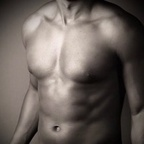 ओनलीफ़ैंस प्रोफ़ाइल चित्र thefirstclassjd