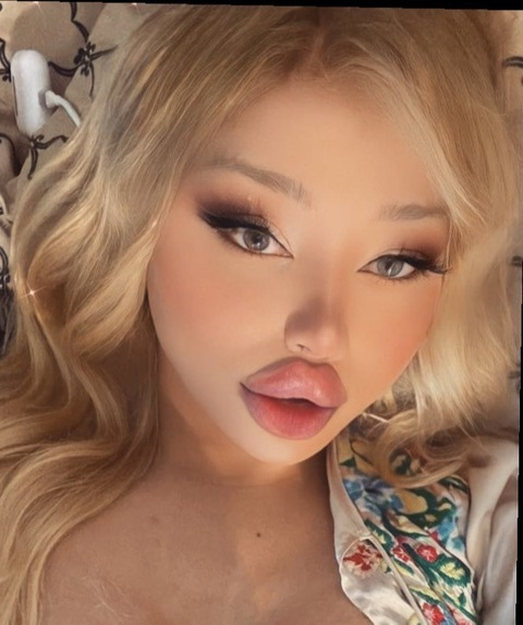 OnlyFansのヘッダー画像 themelimarie