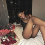 OnlyFans 프로필 사진 therealredrobyn