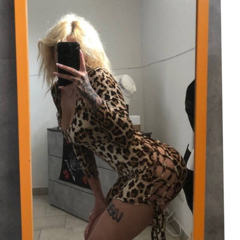 Imagen del encabezado de OnlyFans de treixyblonde