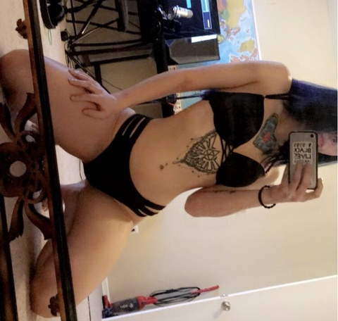 OnlyFans Titelbild triforce_tomnook