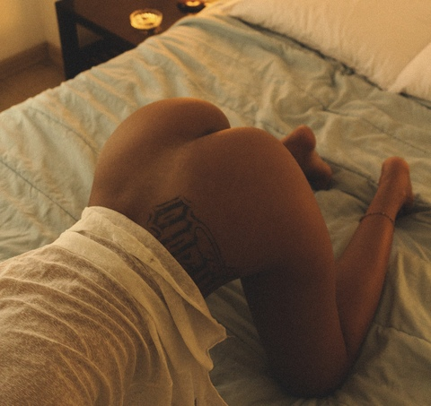 Immagine di intestazione OnlyFans tropicaldelirium