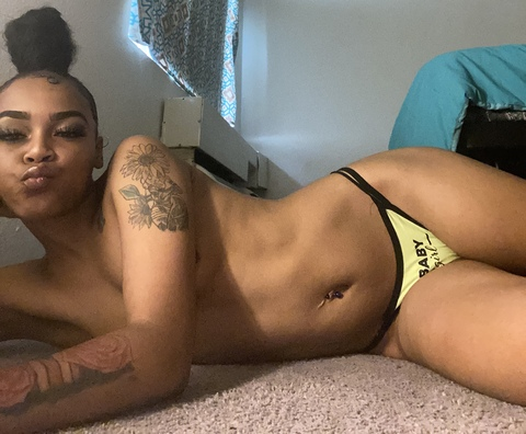 OnlyFans Titelbild troubleed