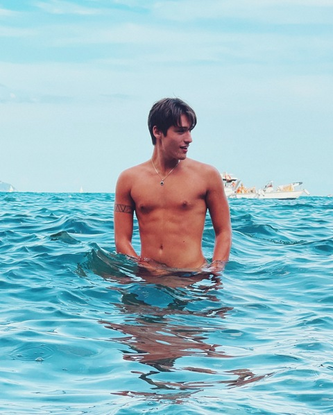 Image d'en-tête OnlyFans truesaimon