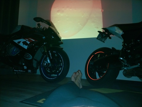 twowheelsandaponytail의 OnlyFans 해더 사진