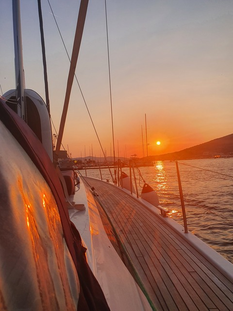 ओनलीफैंस हेडर चित्र u177345829