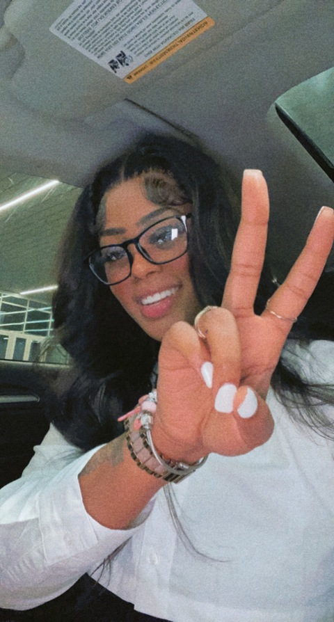 Снимка на заглавието на OnlyFans u184661105