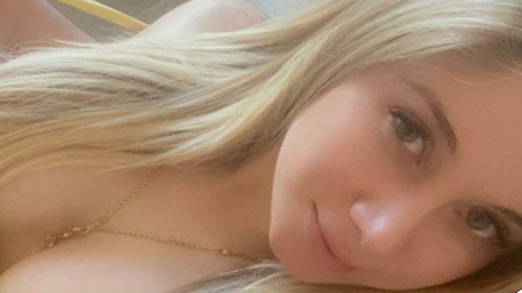 Gambar header OnlyFans vanefans