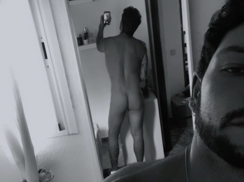 ओनलीफैंस हेडर चित्र vertigo22