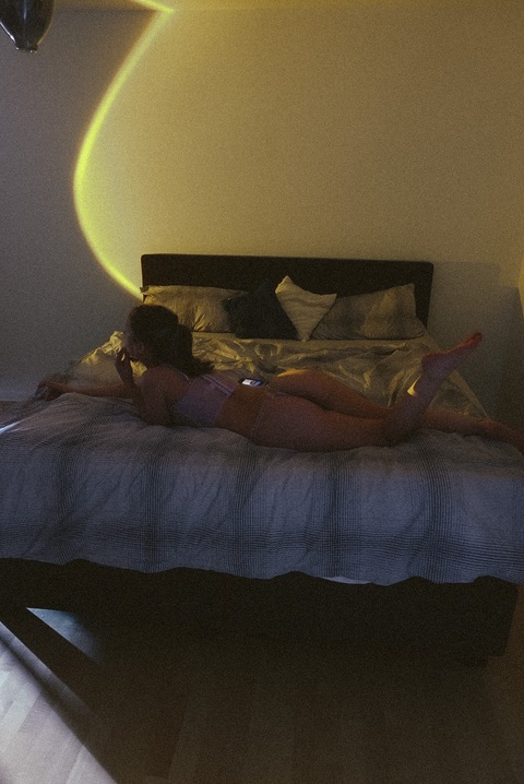 Снимка на заглавието на OnlyFans vielzuklein-