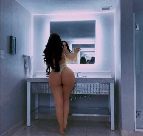 OnlyFans Titelbild violetblankk