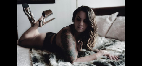 Gambar header OnlyFans vipsaxanextdoor