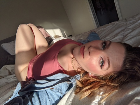 Immagine di intestazione OnlyFans vivid_whit