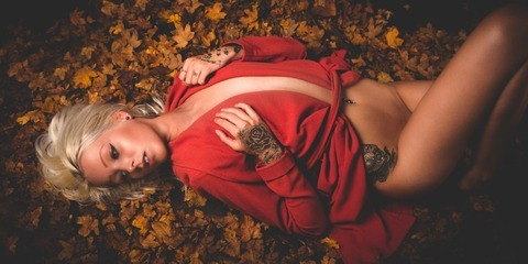 ओनलीफैंस हेडर चित्र wantsomecamieve