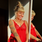 ओनलीफ़ैंस प्रोफ़ाइल चित्र wickedxwendy