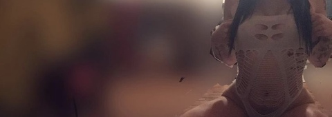 OnlyFansのヘッダー画像 xoxoadriii