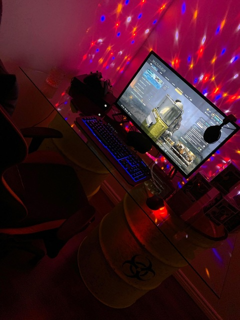 Imagen del encabezado de OnlyFans de xxnoumexx