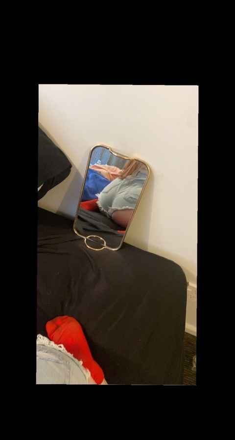 ओनलीफैंस हेडर चित्र xxredhead20xx