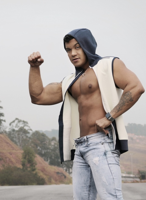 ओनलीफैंस हेडर चित्र yeswecanbaby