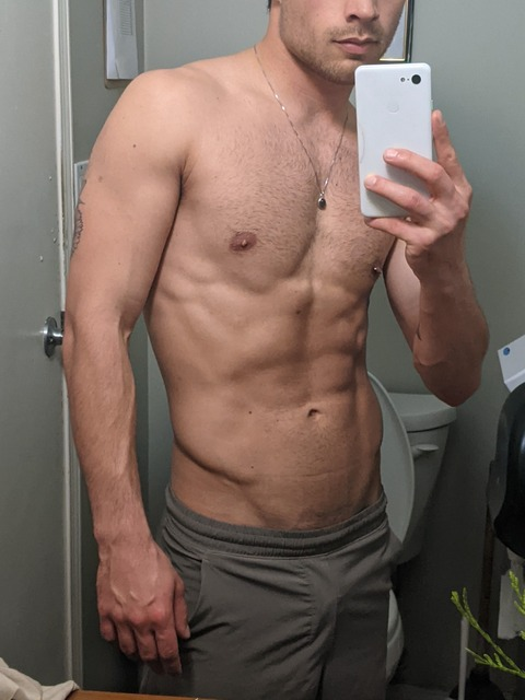 Снимка на заглавието на OnlyFans yetiboy