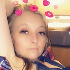 Imagen de perfil de OnlyFans de your-stepmom