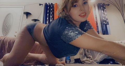 Image d'en-tête OnlyFans youraddictiveteaser