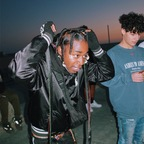 ओनलीफ़ैंस प्रोफ़ाइल चित्र zayhilfigerrr