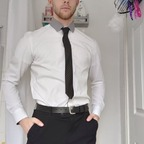 OnlyFans 프로필 사진 zeeeeus